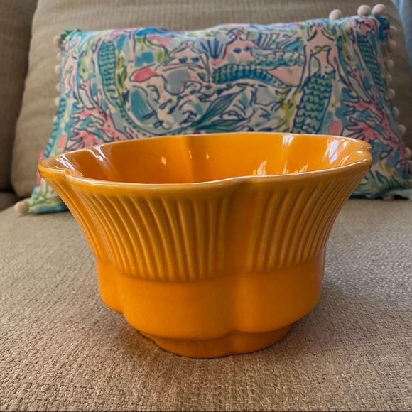 VINTAGE Haeger Orange Scalloped Planter / Flower Pot - Picture 3 of 5